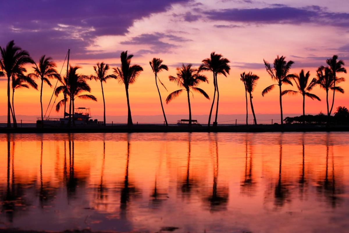 Renovated With City View At Aqua Palms Waikiki Хонолулу Екстериор снимка